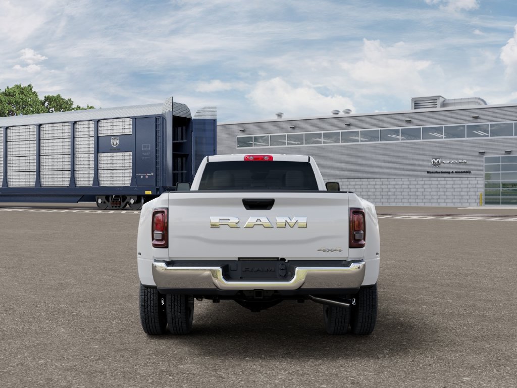 Used 2026 RAM 3500 Tradesman AWD/4WD image 7