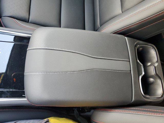 New 2026 Chevrolet Traverse RS image 30