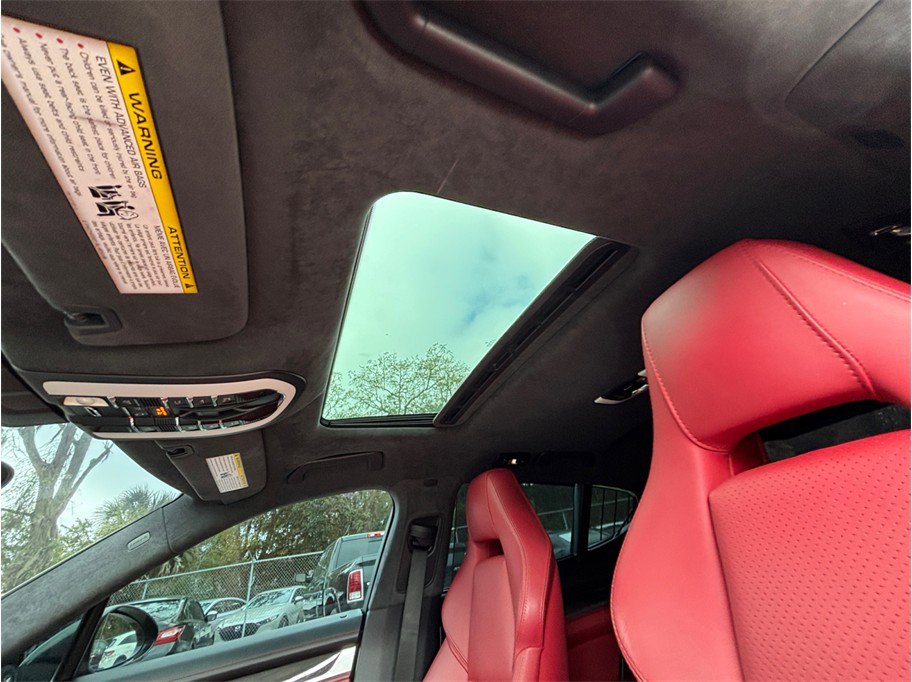 Used 2016 Porsche Panamera GTS image 36