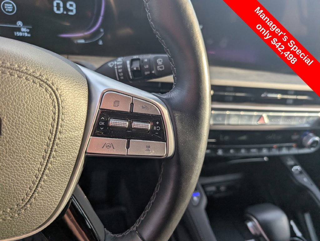 Used 2025 Kia Telluride AWD image 21