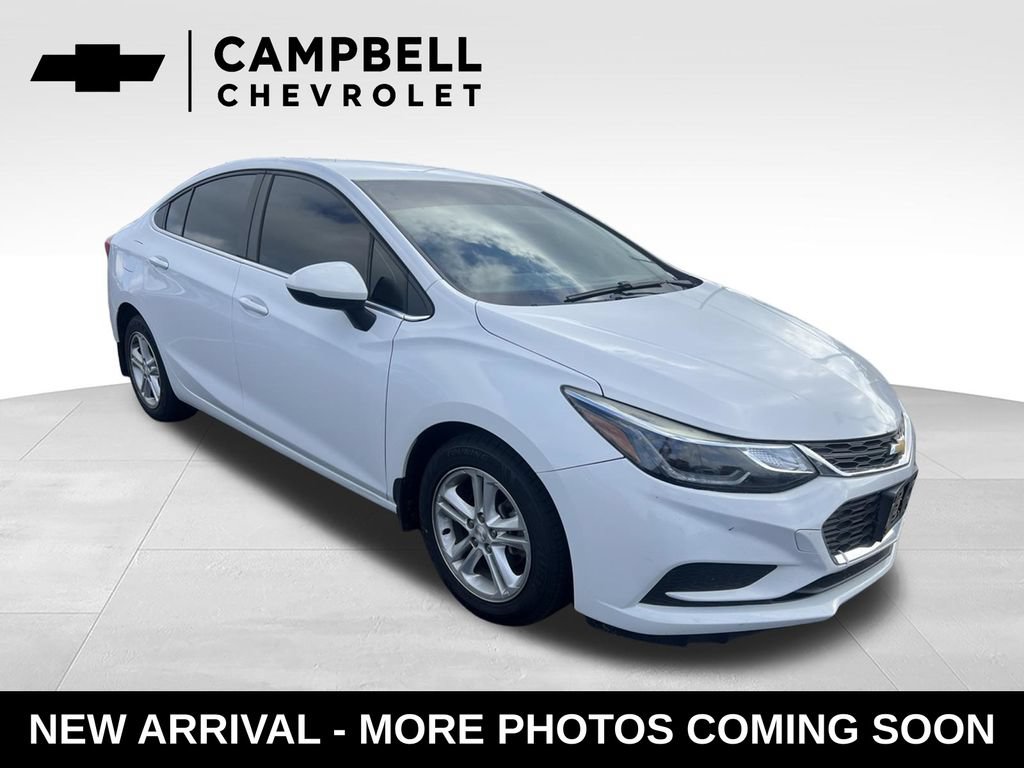 Used 2018 Chevrolet Cruze LT FWD image 8