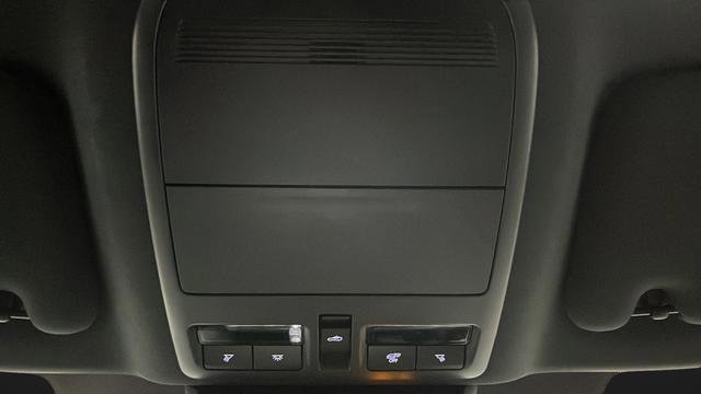 Used 2024 MAZDA CX-90 Plug-In Hybrid w/ Premium Plus AWD/4WD image 32