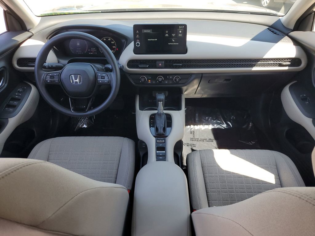 Certified 2026 Honda HR-V LX image 10