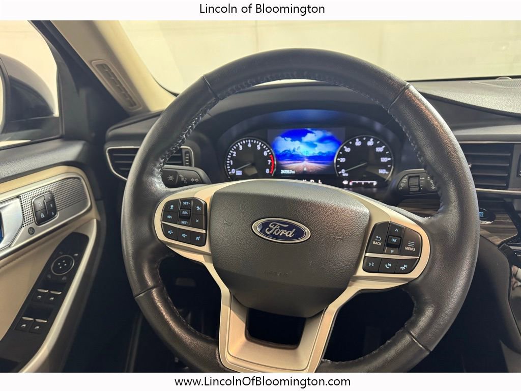 Used 2023 Ford Explorer Limited w/ Equipment Group 301A image 25