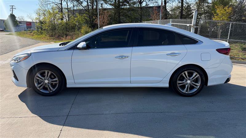 Used 2018 Hyundai Sonata SEL FWD image 2