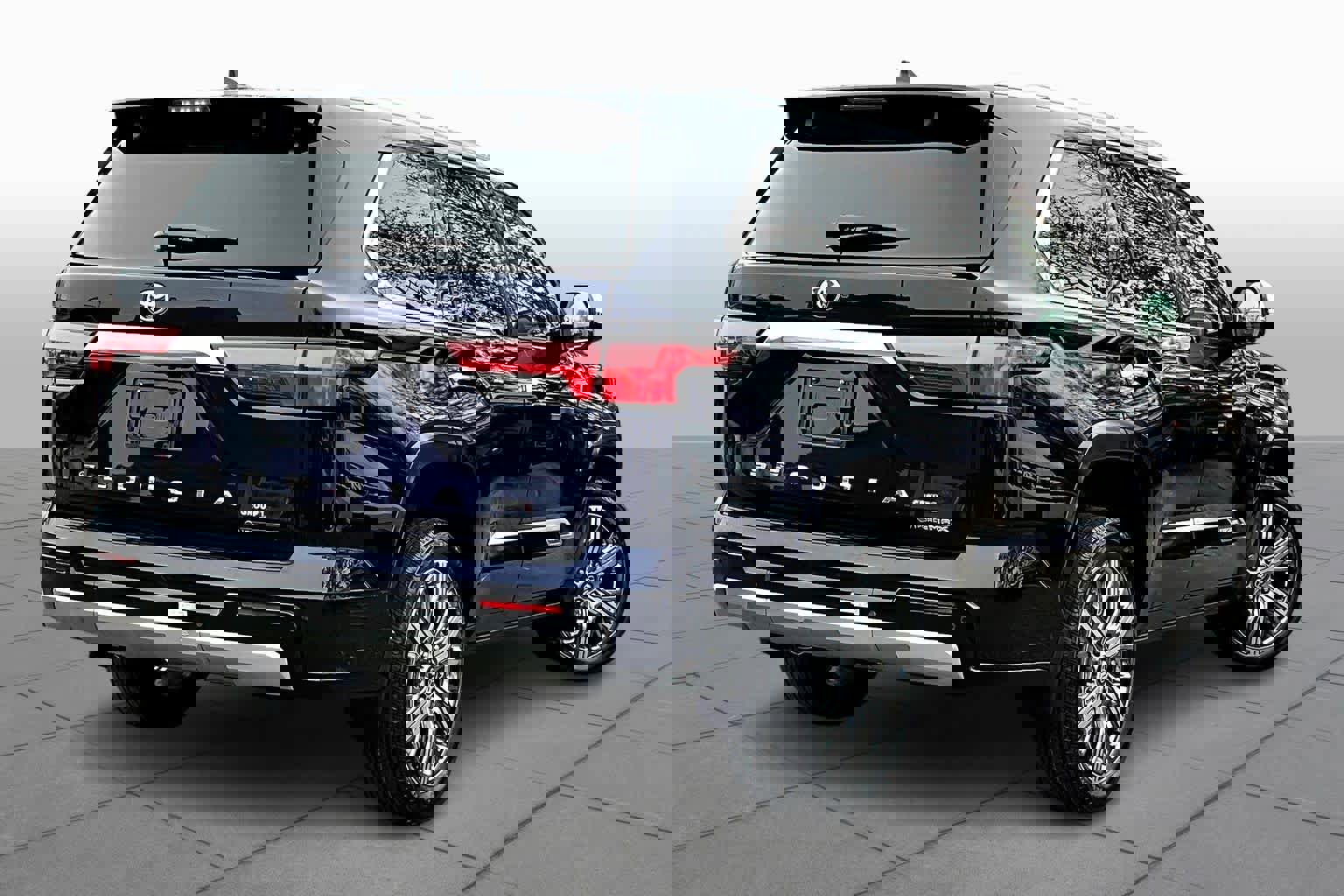 Certified 2025 Toyota Sequoia Capstone image 12