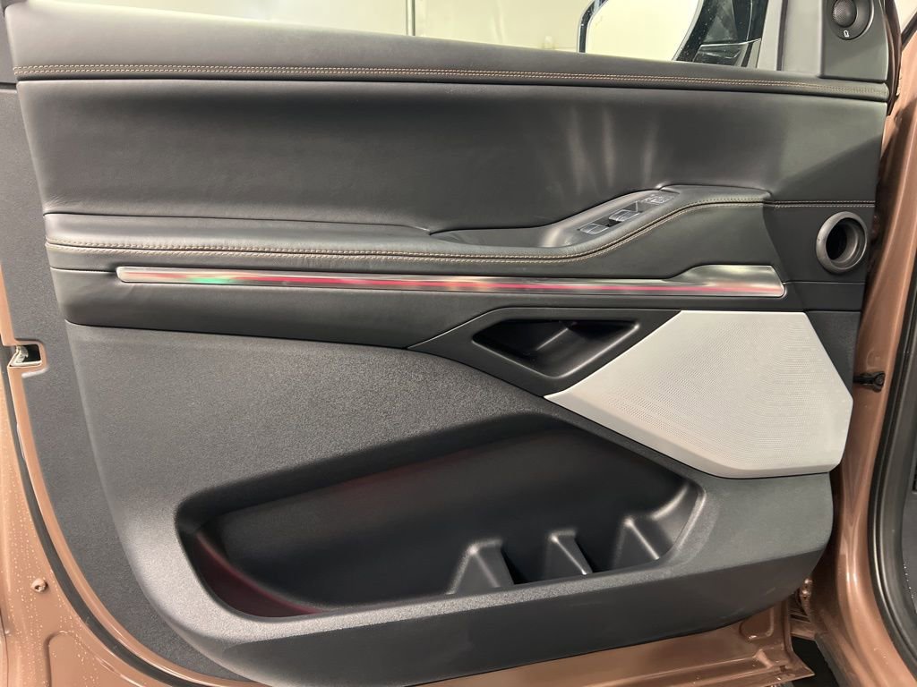 New 2026 Lincoln Navigator Black Label image 33