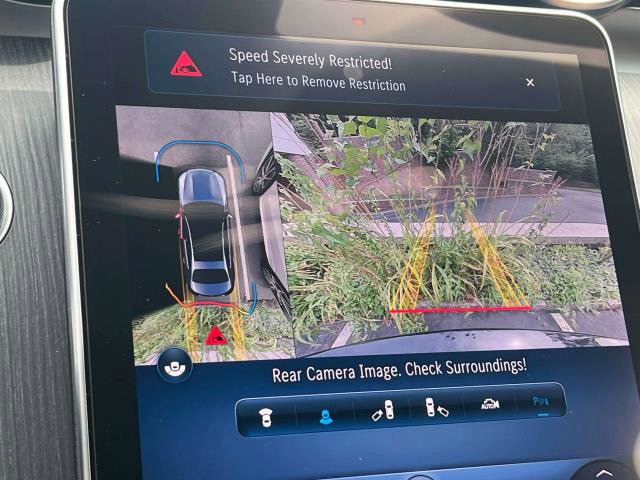 Used 2025 Mercedes-Benz C 300 4MATIC Sedan image 19