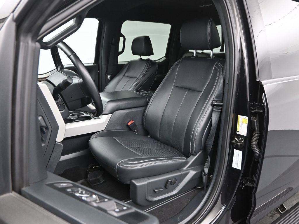 Certified 2022 Ford F250 Lariat w/ Lariat Ultimate Package image 9