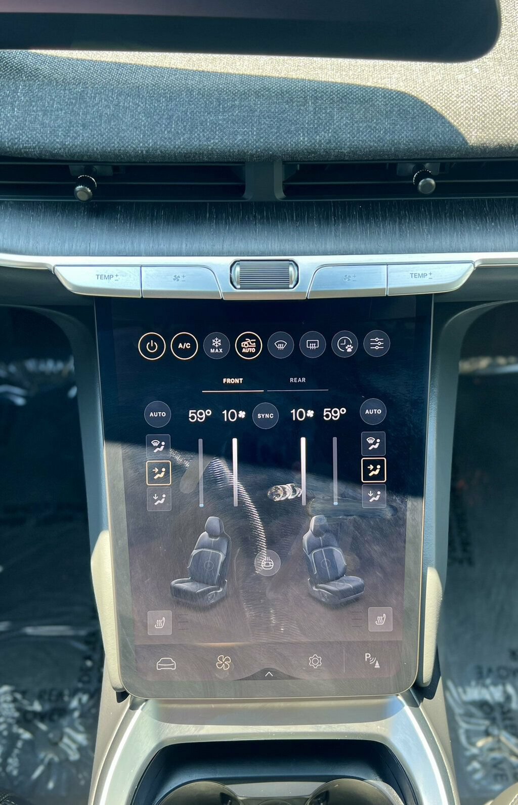 Used 2025 Lucid Air Pure RWD image 33