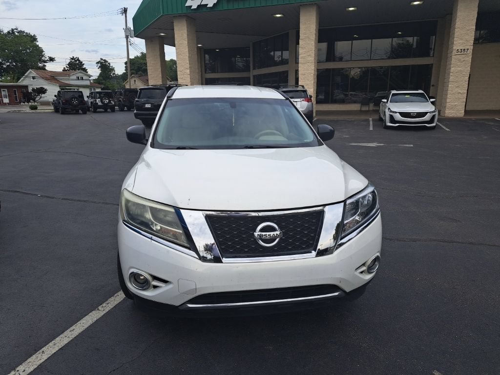Used 2013 Nissan Pathfinder S w/ Cargo Pkg FWD image 4