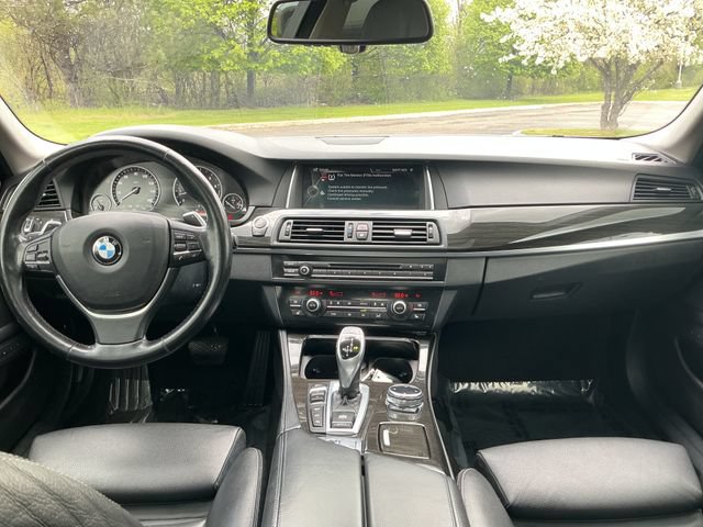 Used 2014 BMW 535i xDrive Sedan AWD/4WD image 2