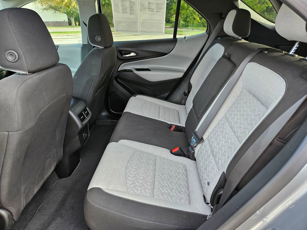 Used 2023 Chevrolet Equinox LT image 27