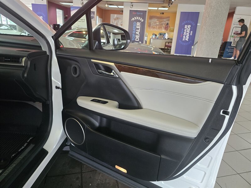 Used 2017 Lexus RX 350 AWD w/ Premium Package image 14
