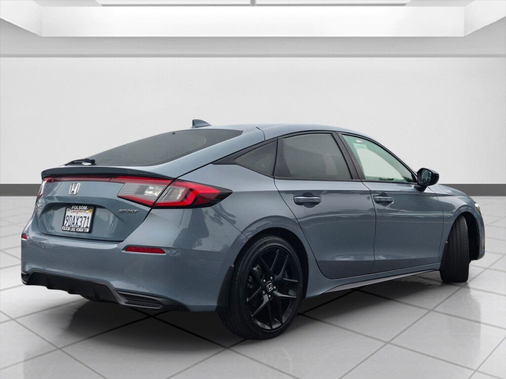 Certified 2022 Honda Civic Sport image 5