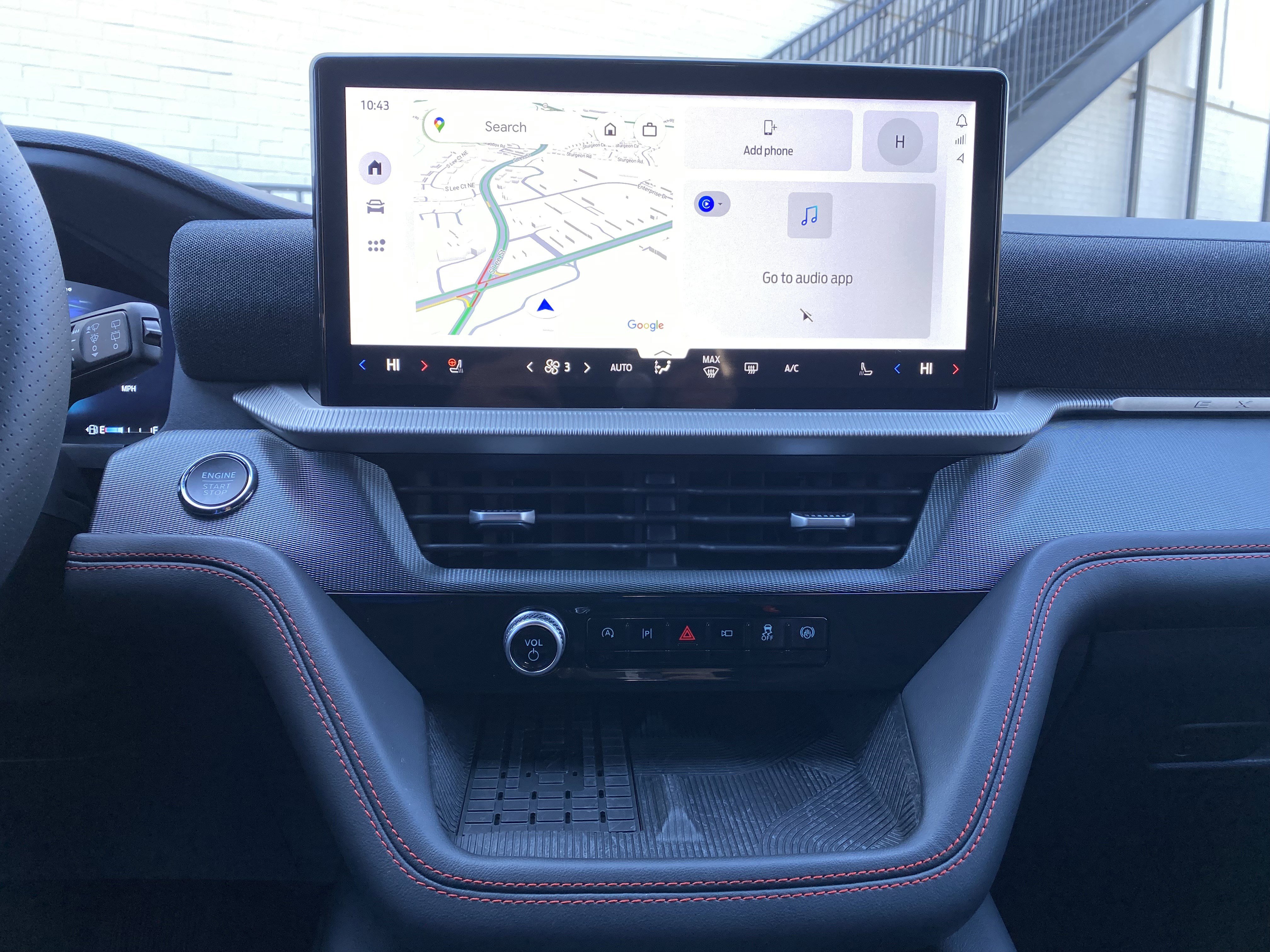 Used 2025 Ford Explorer ST-Line w/ Premium Package image 24