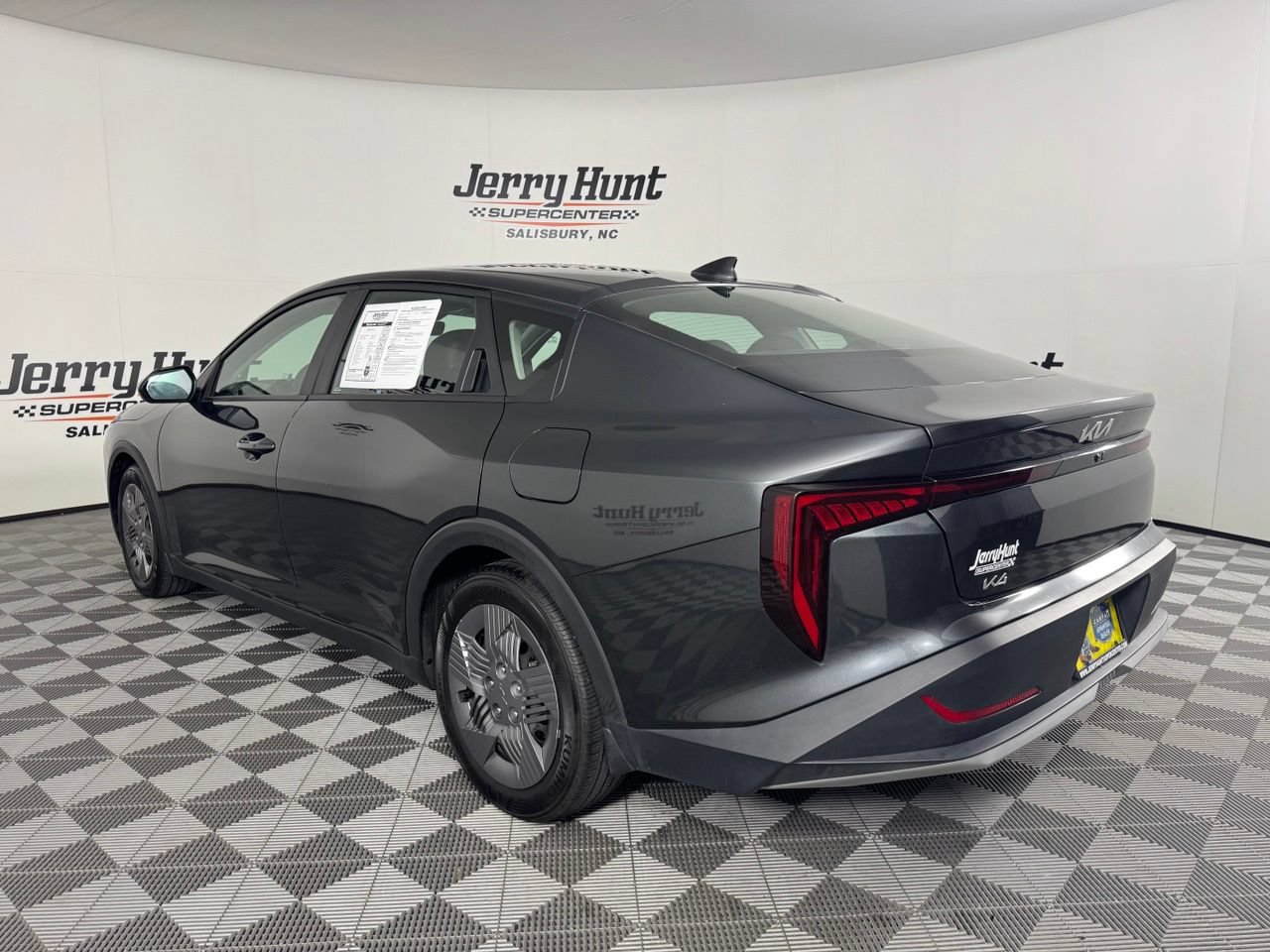 Used 2025 Kia K4 FWD image 8