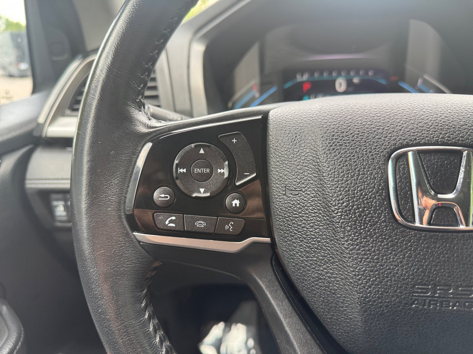 Used 2023 Honda Odyssey Touring image 28