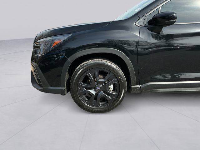Used 2024 Subaru Ascent Onyx Edition image 9