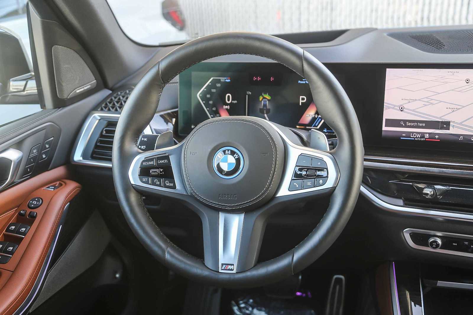 Used 2025 BMW X5 xDrive50e w/ Executive Package image 12