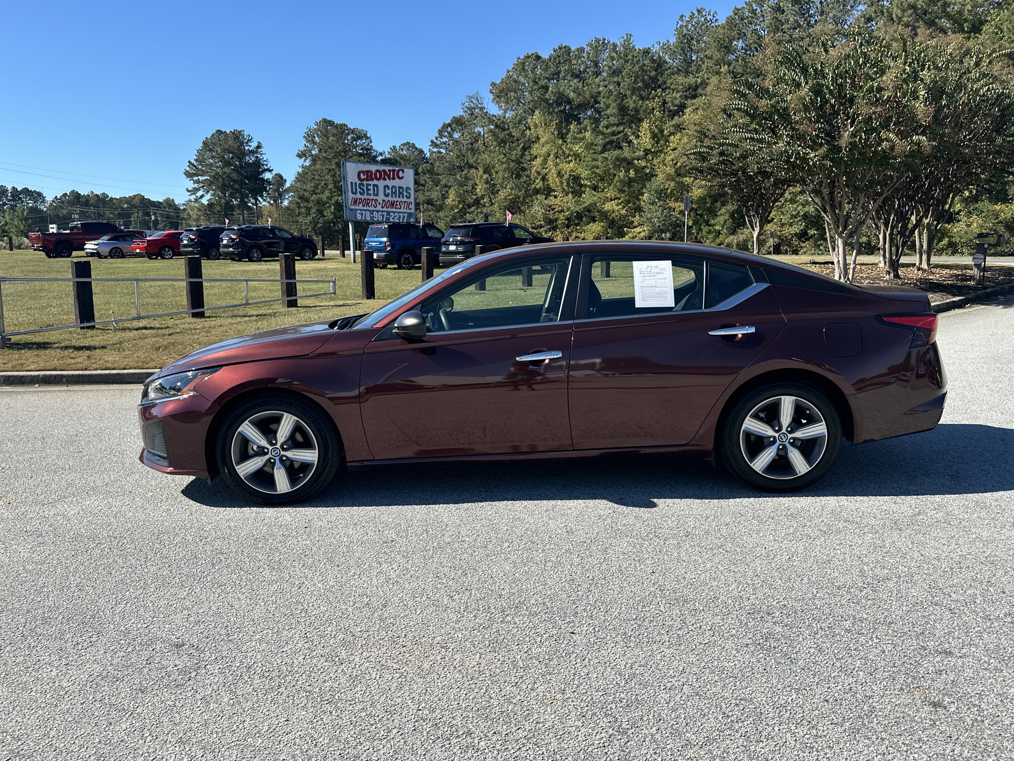 Used 2024 Nissan Altima 2.5 SV image 8