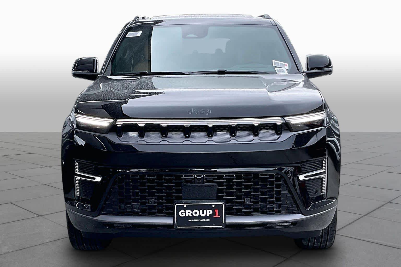 New 2026 Jeep Grand Wagoneer Summit AWD/4WD image 3
