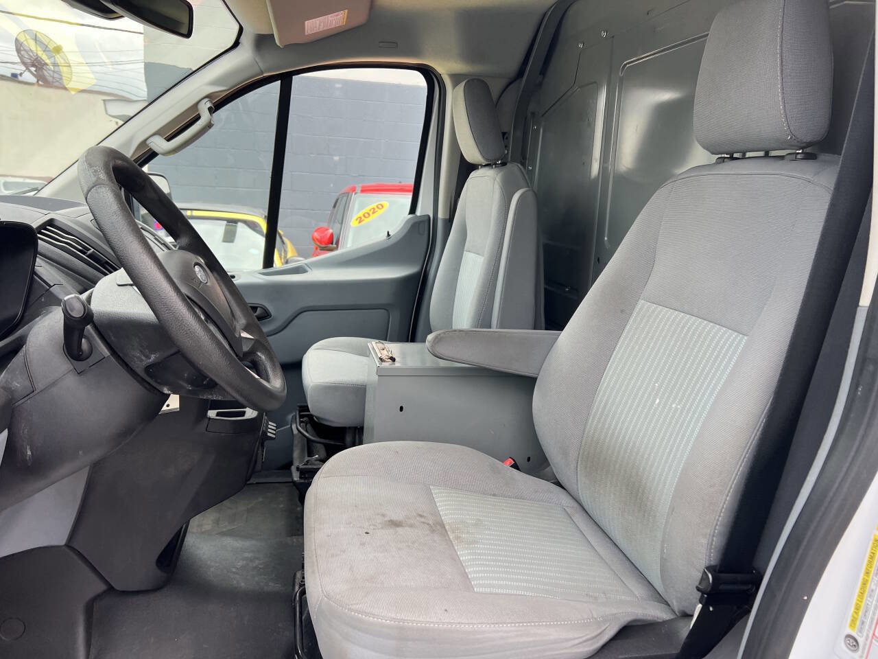 Used 2018 Ford Transit 150 148 Low Roof RWD image 13