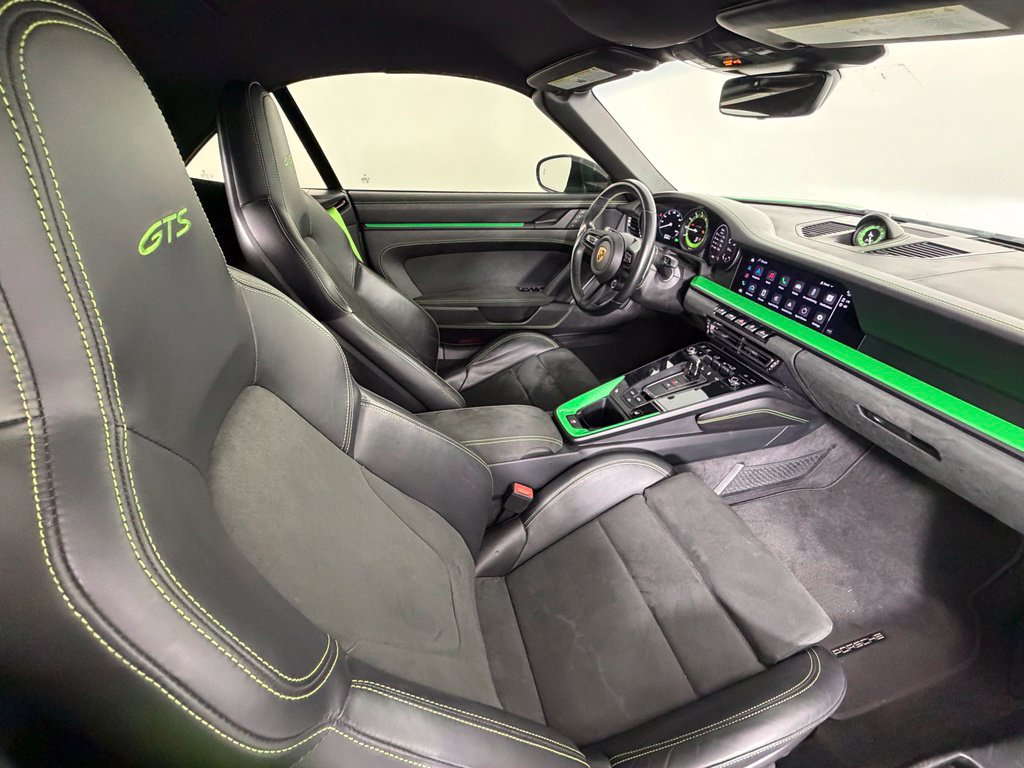 Certified 2022 Porsche 911 Carrera GTS RWD image 42