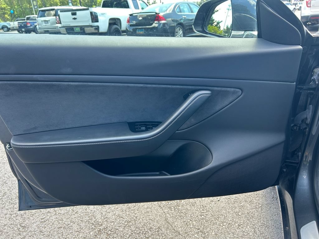 Used 2019 Tesla Model 3 Standard Range Plus RWD image 20