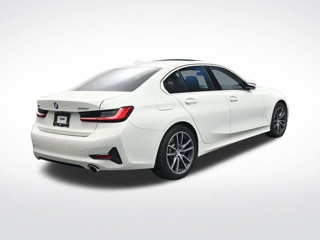 Used 2019 BMW 330i xDrive Sedan w/ Convenience Package image 4