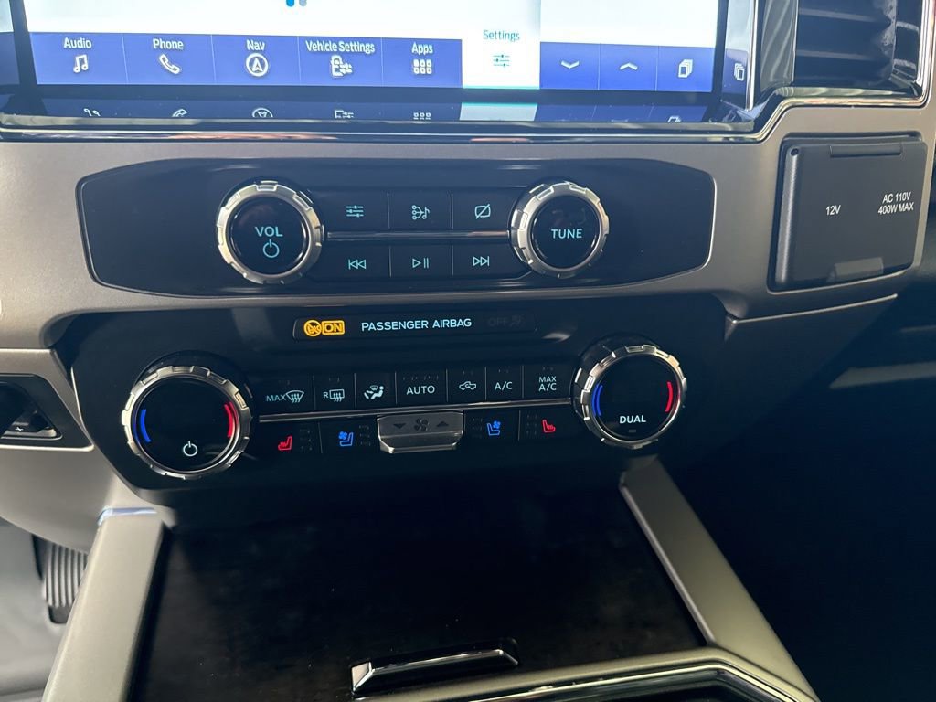 Used 2022 Ford F350 Lariat w/ Lariat Ultimate Package image 13