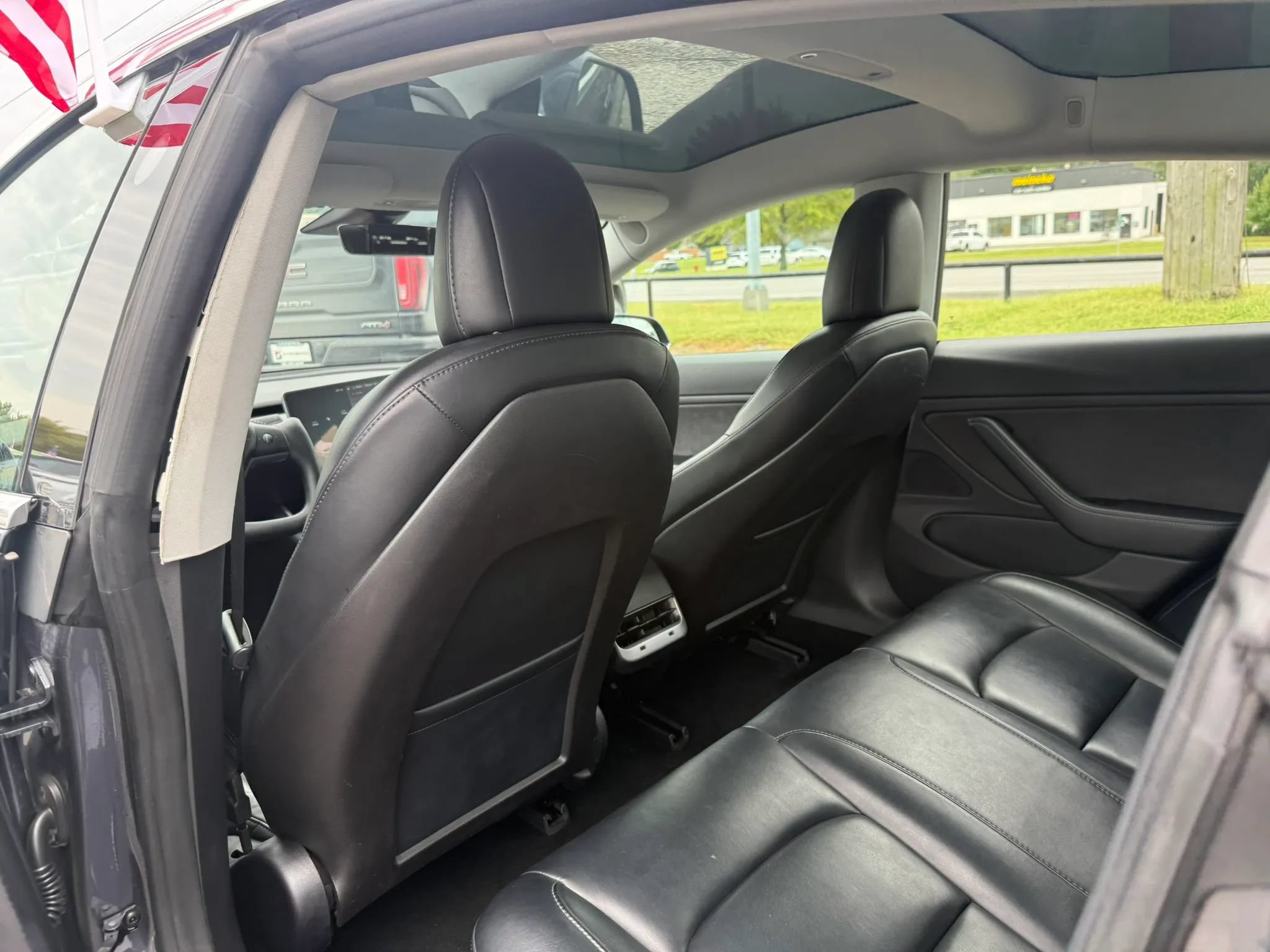 Used 2018 Tesla Model 3 Performance AWD/4WD image 13