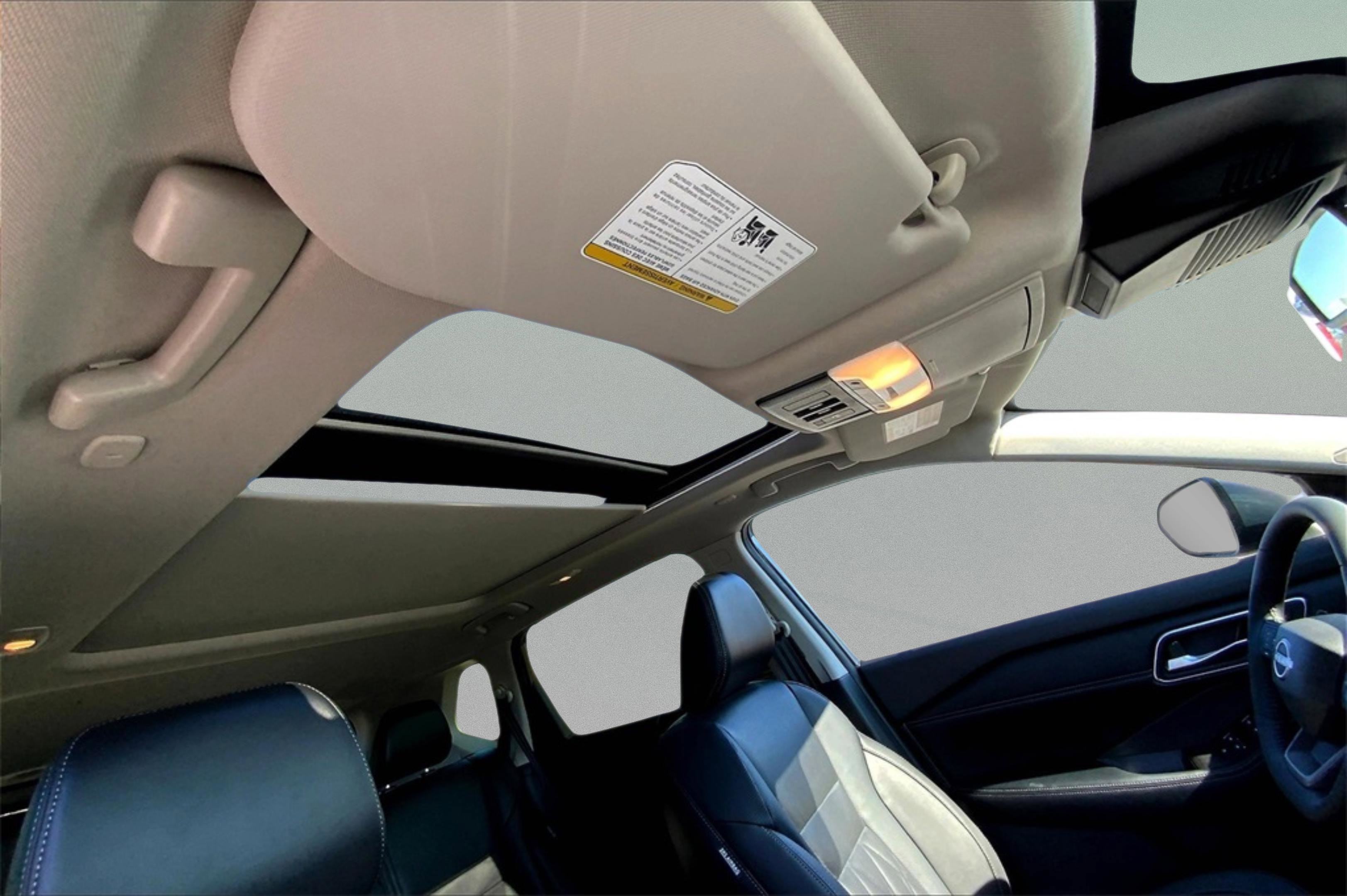 New 2025 Nissan Rogue Platinum w/ Platinum Premium Package image 13