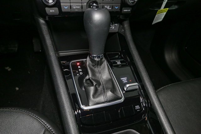 Used 2023 Jeep Compass Limited image 27