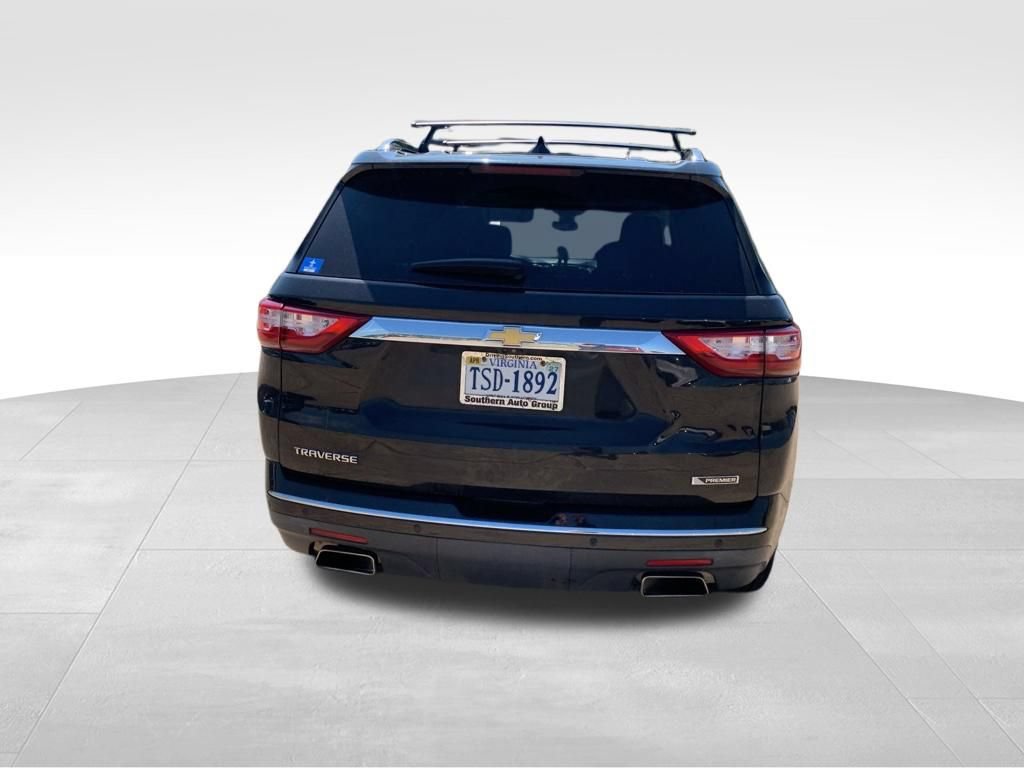 Used 2018 Chevrolet Traverse Premier w/ Driver Confidence II Package FWD image 18