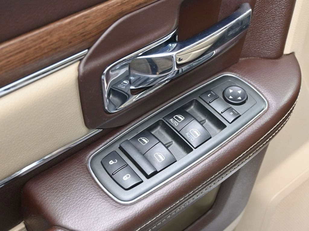 Used 2013 RAM 2500 Laramie w/ Convenience Group image 13