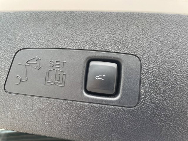Used 2022 Lincoln Corsair AWD w/ Equipment Group 101A image 60
