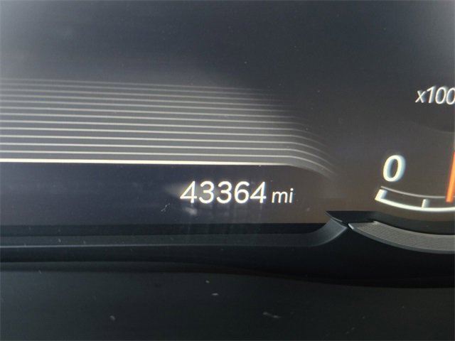 Certified 2022 Genesis GV70 2.5T w/ Select Package image 26