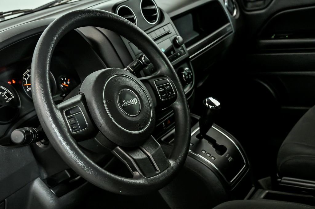 Used 2014 Jeep Patriot Sport w/ Power Value Group FWD image 16