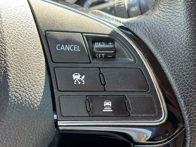 Used 2024 Mitsubishi Eclipse Cross SEL AWD/4WD image 17