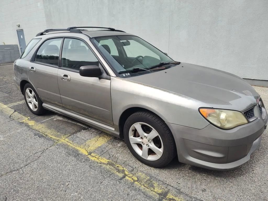 Used 2006 Subaru Impreza 2.5i image 2