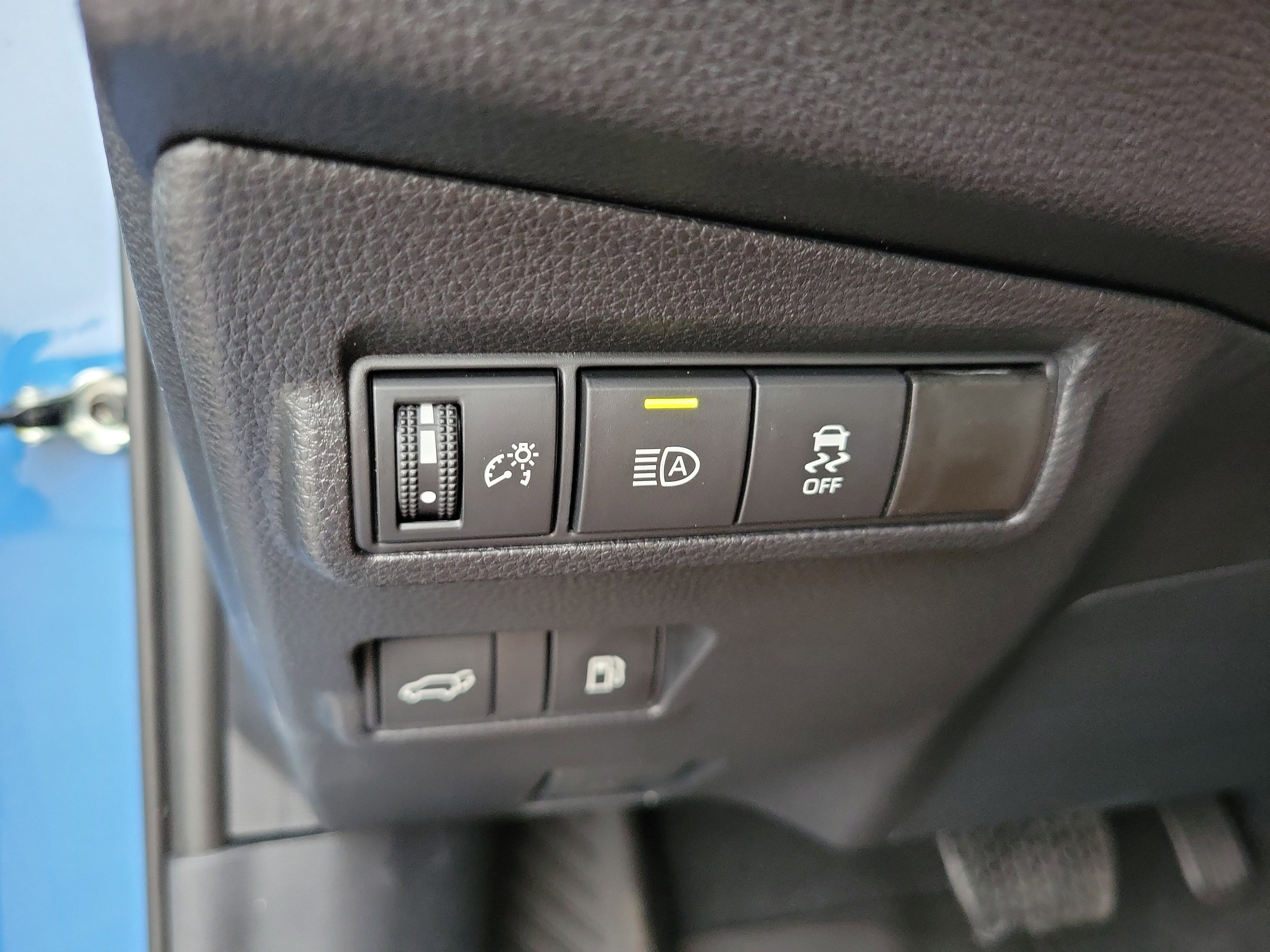 New 2026 Toyota Corolla Cross AWD Hybrid w/ Convenience Package image 32