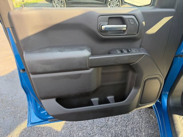 Used 2022 Chevrolet Silverado 1500 Custom AWD/4WD image 10
