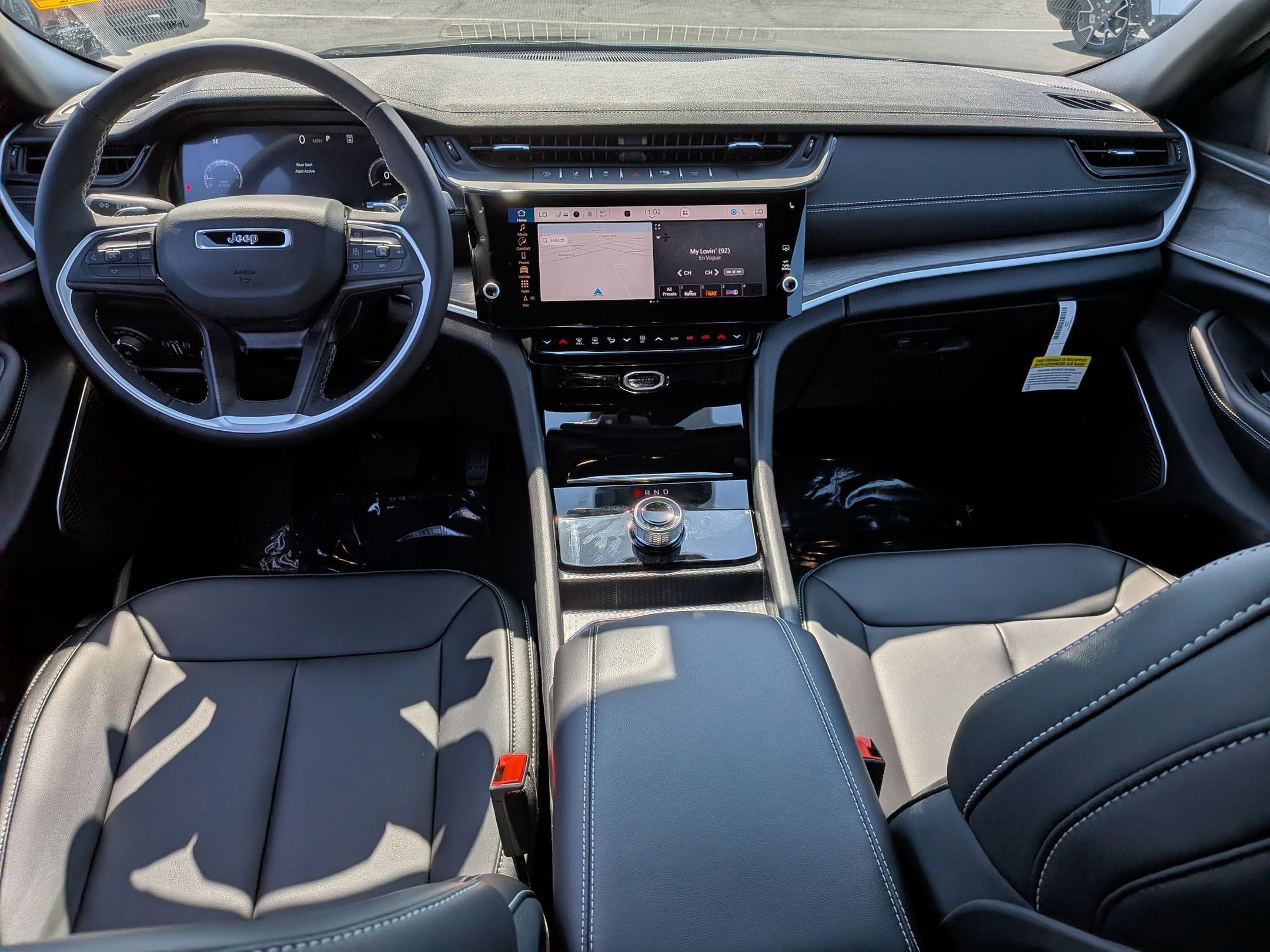 New 2026 Jeep Grand Cherokee Limited RWD image 24