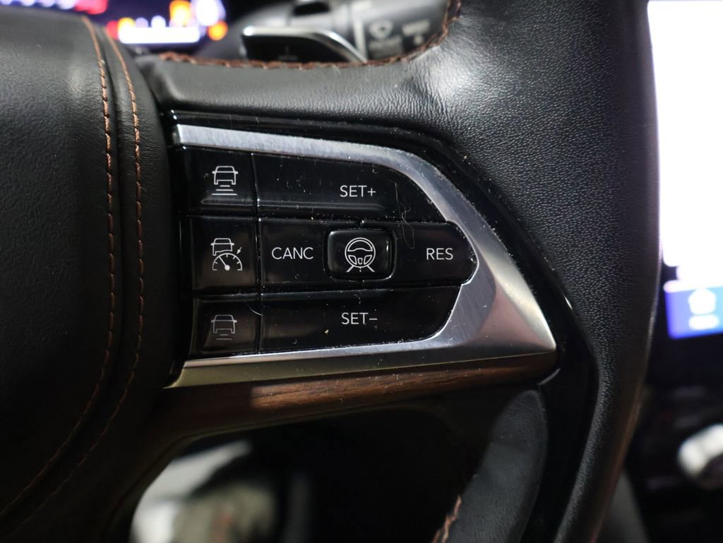 Used 2022 Jeep Grand Cherokee Summit w/ Adv Protech Group IV image 35