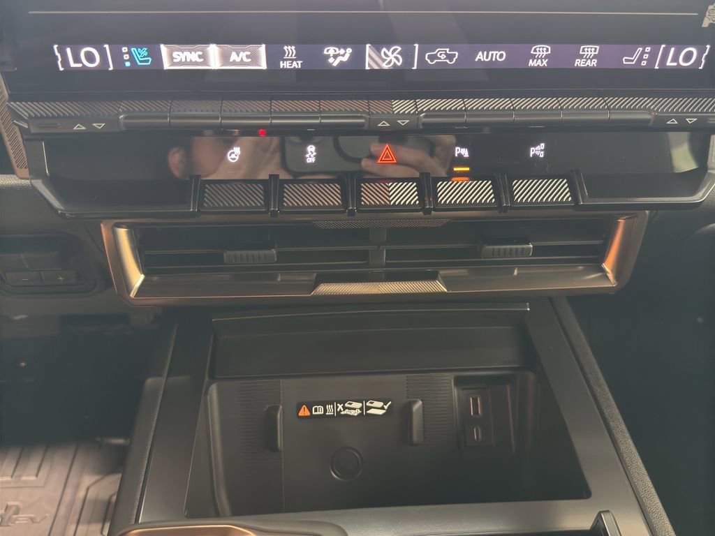 New 2025 GMC Hummer EV 2X image 33