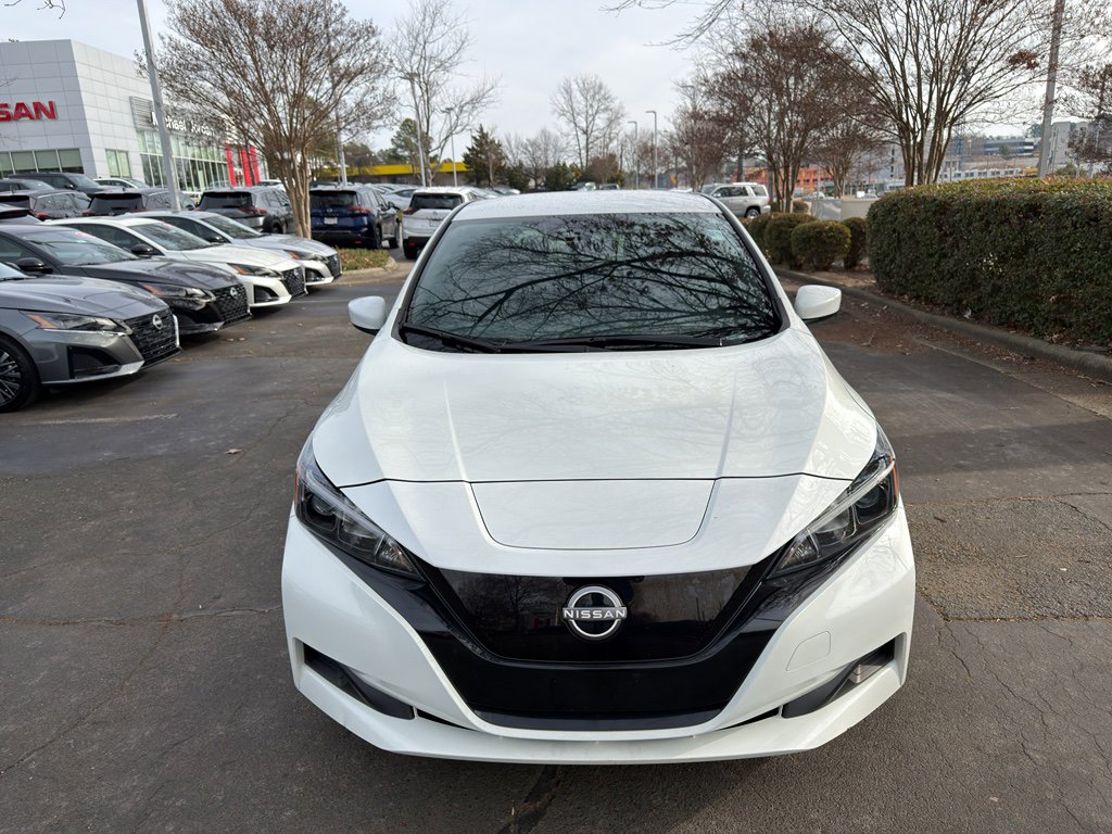 Used 2024 Nissan Leaf S image 2