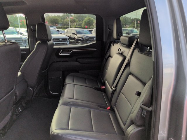 Used 2026 GMC Sierra 1500 SLT RWD image 13