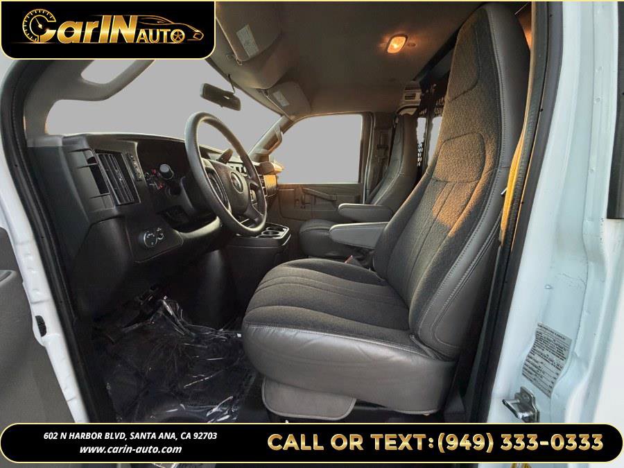 Used 2024 GMC Savana 2500 w/ Driver Convenience Package RWD image 10