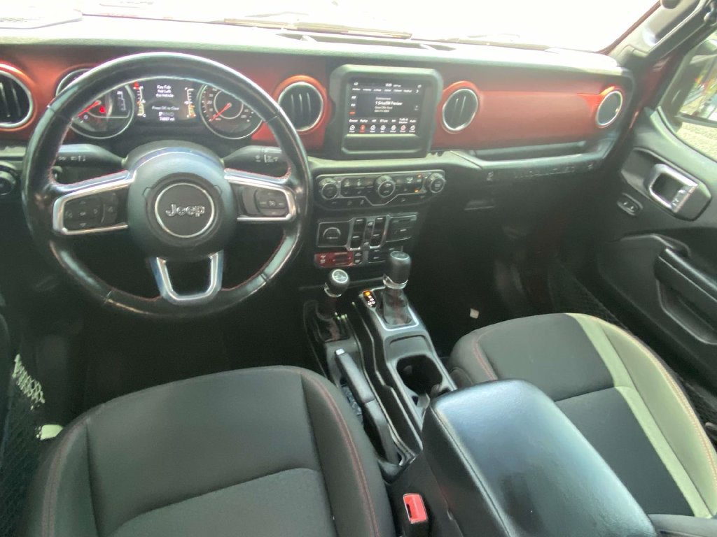 Used 2021 Jeep Wrangler Unlimited Rubicon w/ LED Lighting Group AWD/4WD image 12